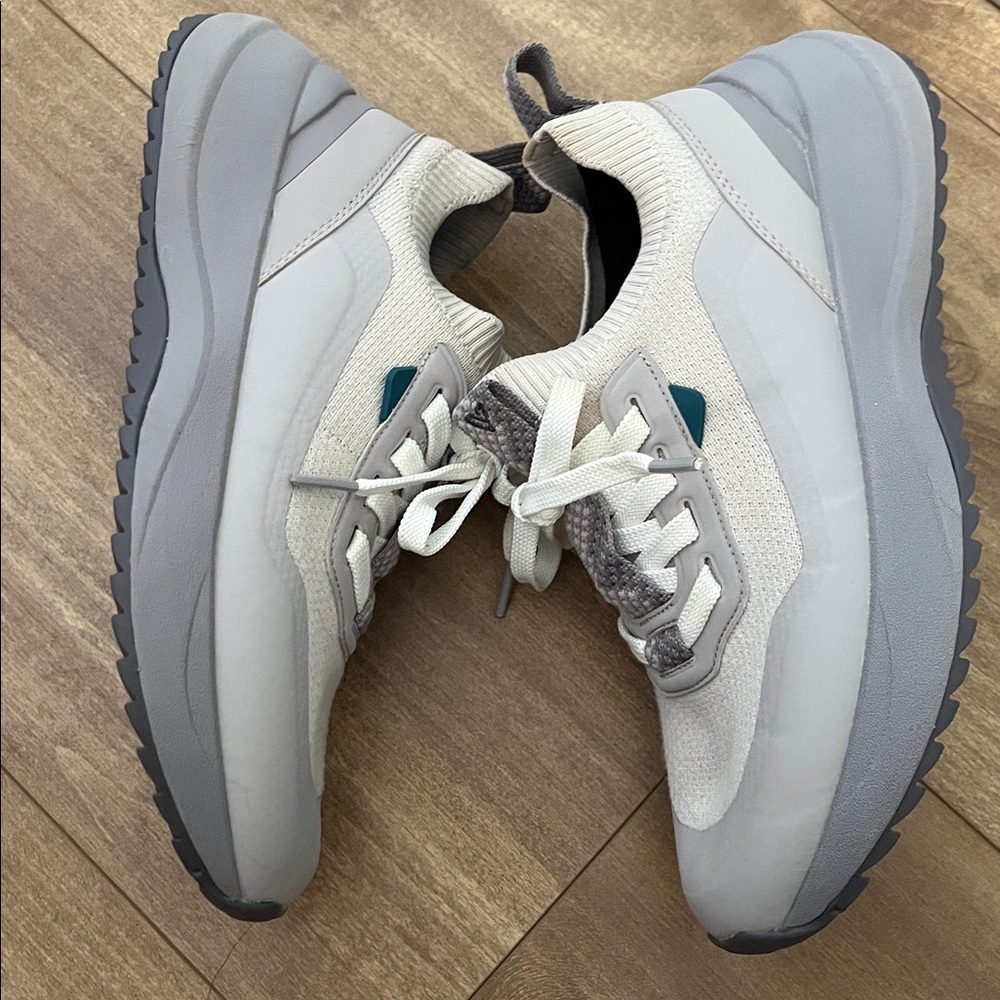 Vessi Women’s Stormburst Low Top Gray Waterproof Sneakers Size 6 - Picture 6 of 7